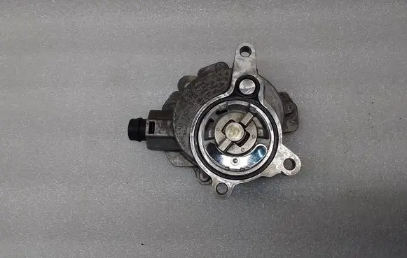 Vacuum pump