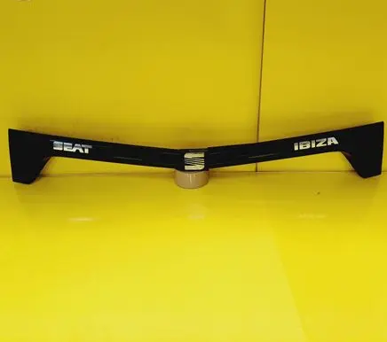 Seat Ibiza II (6k) Trunk door license plate light bar 6K6853468 6K6853467