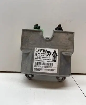 Opel Zafira B Airbag control unit/module 13137907 327963935