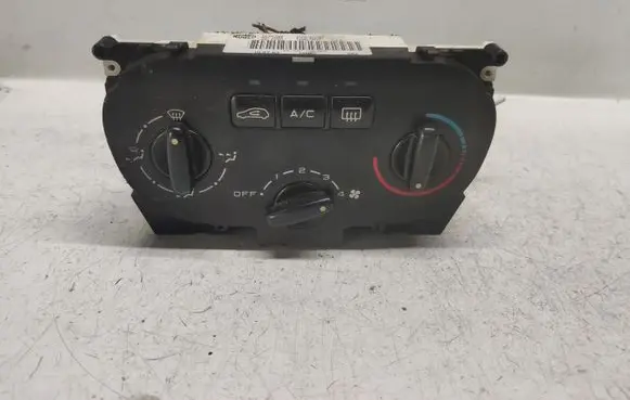 Peugeot 307 Climate control unit