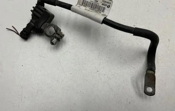 Volkswagen PASSAT B7 Negative earth cable (battery) 1K0915181H