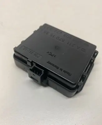 Mercedes-Benz CLS C219 Rain sensor A2118701585 5DC00842422