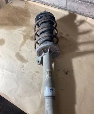 BMW 7 E65 E66 Front shock absorber with coil spring 6752598 V7310VV 824904556848