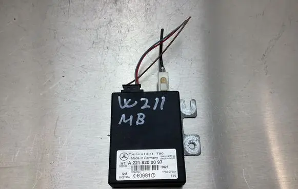 Mercedes-Benz E W211 Phone control unit/module A2218200097 0242522 9006746A