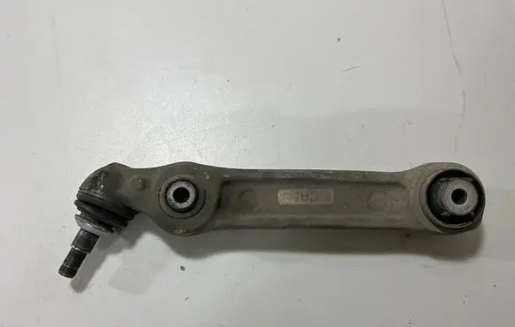 BMW 5 G30 G31 Front lower control arm/wishbone 6861178 8873862