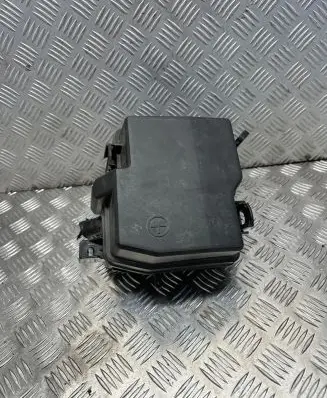 KIA Sportage Fuse module 91444r2131 919a5n9000