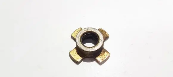 Volvo S70 V70 V70 XC Coil spring mount 