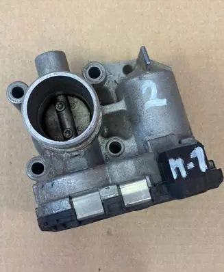 Smart ForTwo I Throttle body valve A1601410225 0003094V007 0205003055
