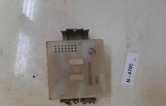 Nissan Almera N16 Other control units/modules 285505M300