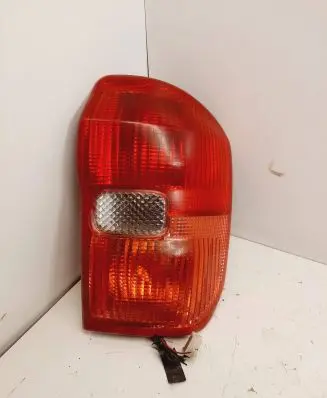 Toyota RAV 4 (XA20) Rear/tail lights