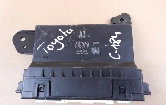 Toyota Camry Air conditioner control unit module 8865033F30