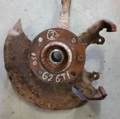 Volkswagen Golf II Front wheel hub 191407256B