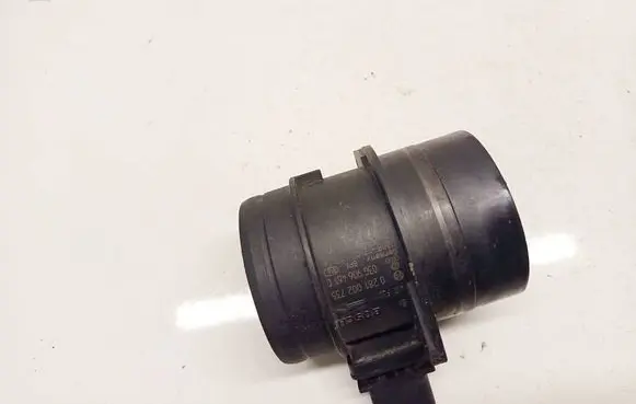 Volkswagen PASSAT CC Mass air flow meter 0281002735