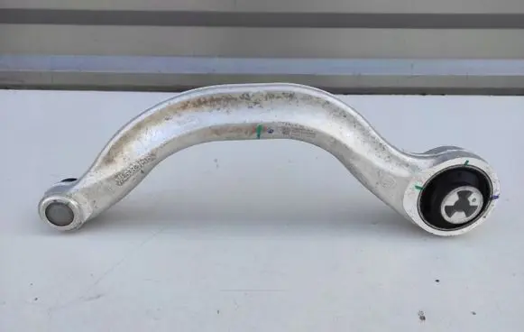 Tesla Model 3 Rear control arm 104435400AKARJED