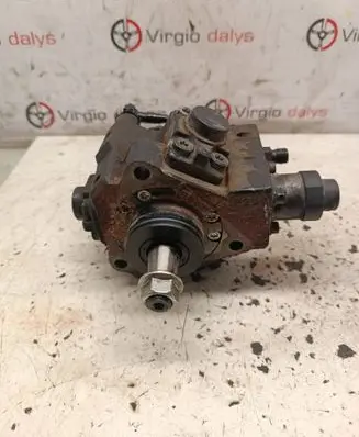 KIA Ceed Fuel injection high pressure pump 331002A420 0445010206 0392370