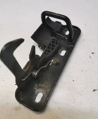 Volkswagen Golf V Engine bonnet/hood lock/latch loop/hook 1K0823480