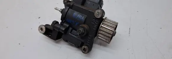 Nissan Tiida C11 Fuel injection high pressure pump A2C53351931 167008557R 5WS40844