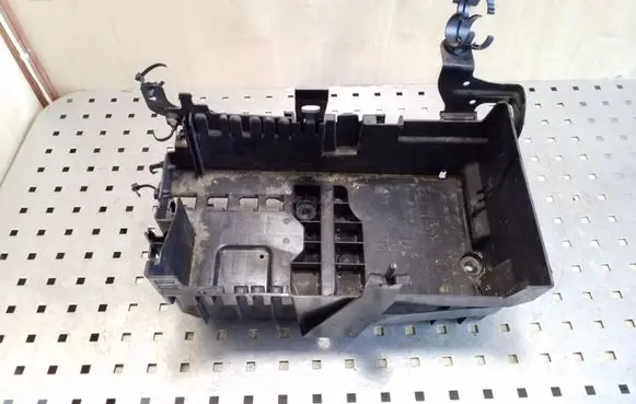 Opel Astra J Battery tray 13308434 13346249