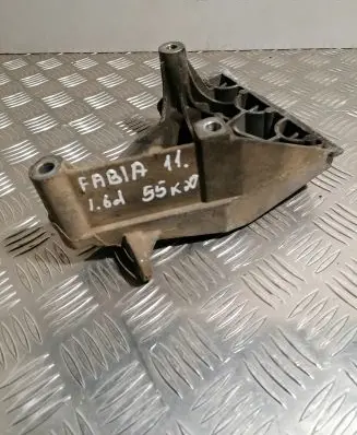 Skoda Fabia Mk2 (5J) Engine mounting bracket 03L199207A