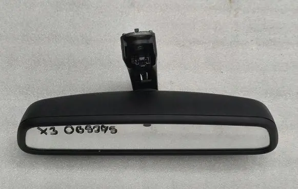 BMW X3 E83 Rear view mirror (interior) 7153451