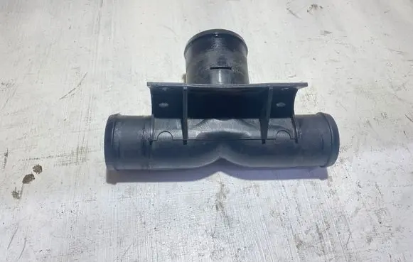 Land Rover Range Rover Sport L494 Intercooler hose/pipe CPLA6K769C