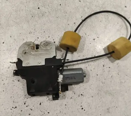 Mercedes-Benz S W221 Tailgate/trunk/boot lock/catch/latch 2217500085