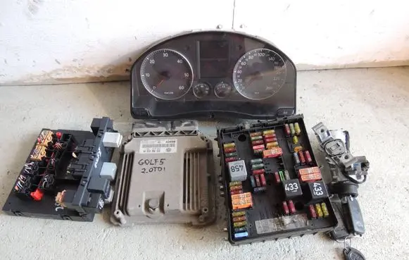 Volkswagen Golf V Start/Stop system kit 1k0937049 1k0920860f 03g906016an