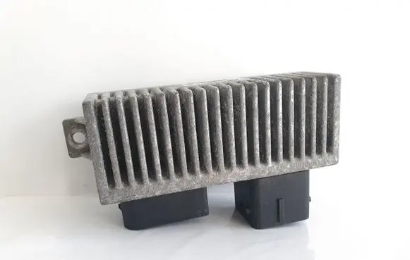Renault Master III Glow plug pre-heat relay 8200558438 8200558438A