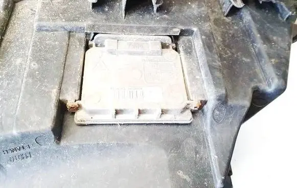 Renault Scenic III - Grand scenic III Headlight ballast module Xenon 89034934