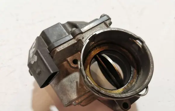 Skoda Roomster (5J) Throttle valve 03G128063G
