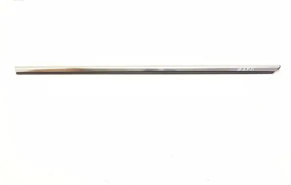 Mercedes-Benz E A207 Front door glass trim molding A207720030002 A2077200300