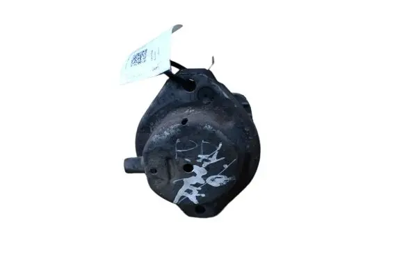 BMW 5 E60 E61 Engine mount bracket 15934612 6774620