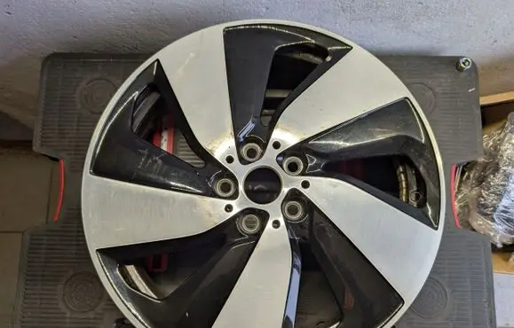 BMW i3 R19 alloy rim 6856896