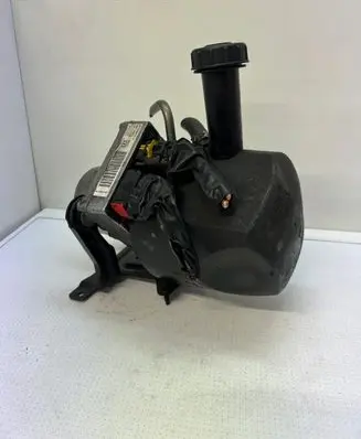 Peugeot 407 Power steering pump 9682527780