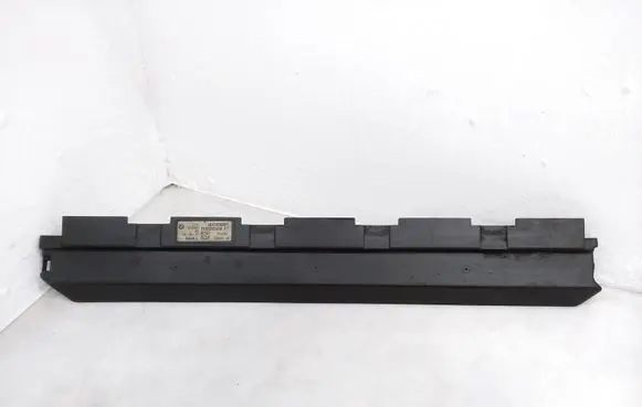 BMW 7 G11 G12 Radiator trim 8576305 17118576305 228281