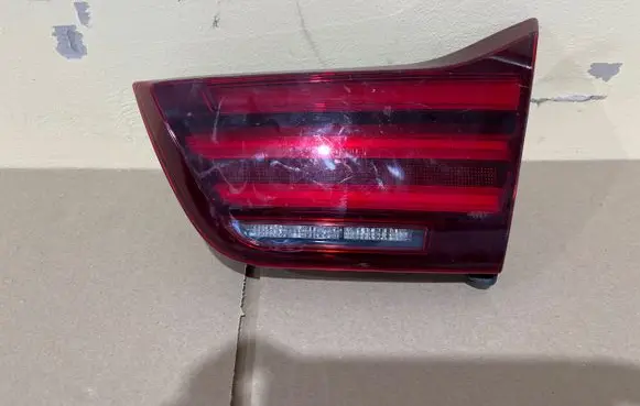 BMW M4 F82 F83 Tailgate rear/tail lights 9491590 634418