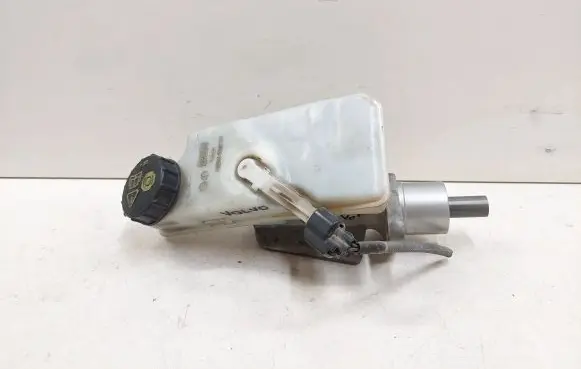 Volvo S40 Master brake cylinder 03350886551 03350886561
