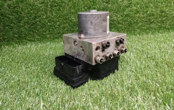Ford S-MAX ABS Pump BG912C405AC 54085964A 16566012B