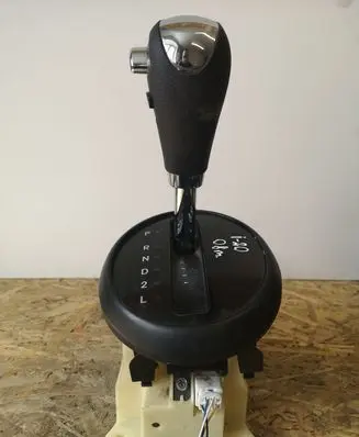 Hyundai i20 (PB PBT) Gear shifter/selector 467002MXXX