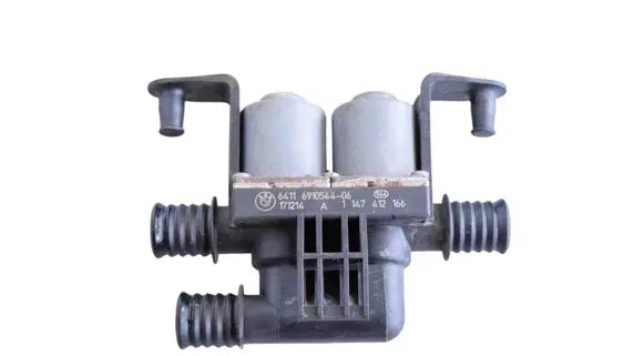 BMW X5M E70 Coolant heater 6910544