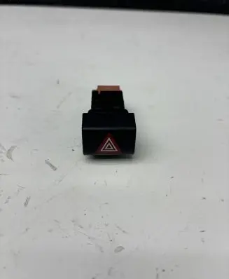 Citroen C4 II Picasso Hazard light switch 96781018ZD