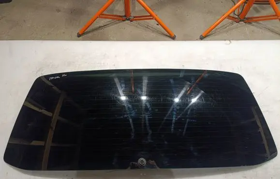 Volkswagen Transporter - Caravelle T5 Rear windscreen/windshield window DOT27M73100AS3 43R001108