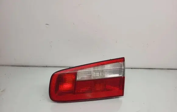 Renault Laguna II Tailgate rear/tail lights 8200002476
