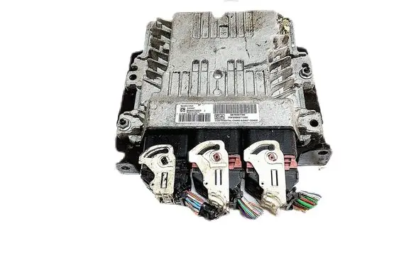 Peugeot 3008 II Engine control unit/module 9676587780
