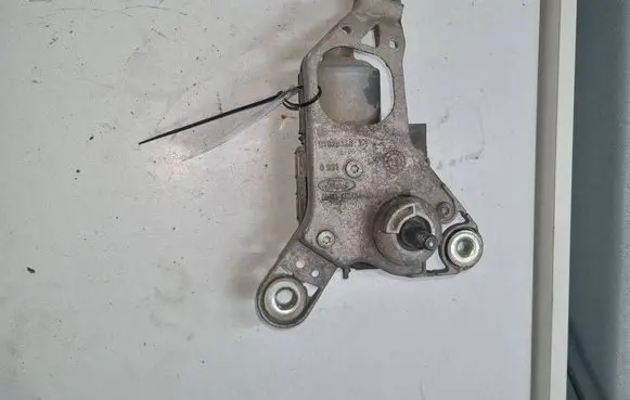 Ford Focus Wiper motor 97025340