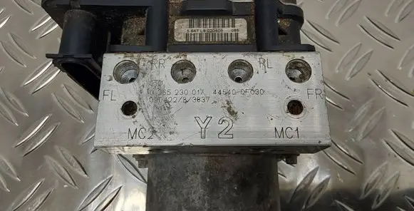 Toyota Verso ABS Pump 445400F030