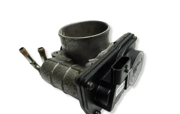 Nissan Juke I F15 Throttle valve SERA52601 G8912 8170