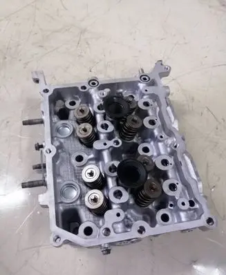 Subaru Forester SJ Engine head A09T8058 L3050