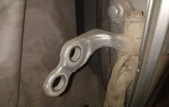 Ford Focus Rear door lower hinge