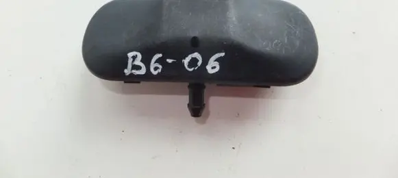 Volkswagen PASSAT B6 Windshield washer spray nozzle VW5M0955986 5M0955986